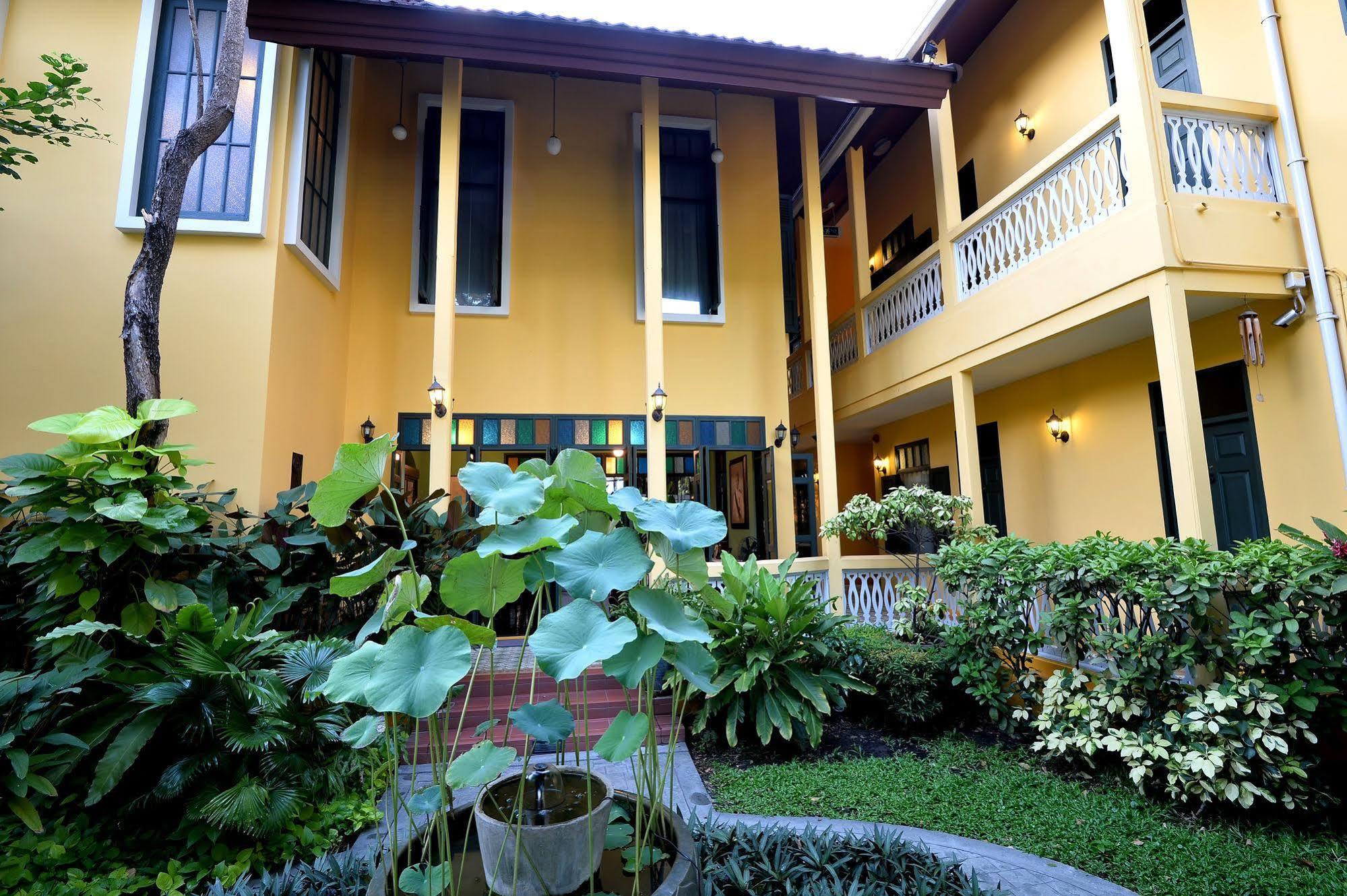Baan Pra Nond Bed & Breakfast Banguecoque Exterior foto
