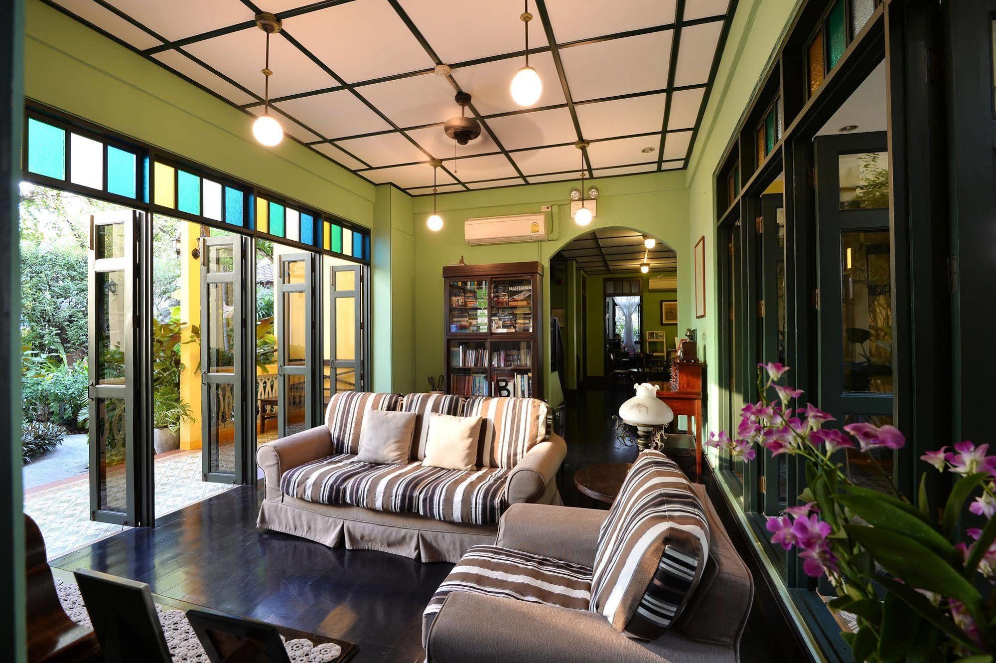 Baan Pra Nond Bed & Breakfast Banguecoque Exterior foto